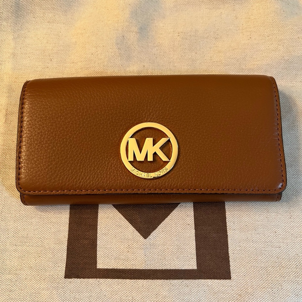 Michael Kors - Soft Leather Wallet - Rich Camel/Acorn (with Gold Hardware)
